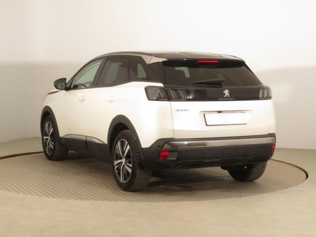 Peugeot 3008  1.2 PureTech Allure