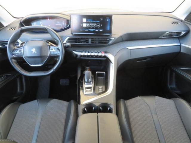 Peugeot 3008  1.2 PureTech Allure