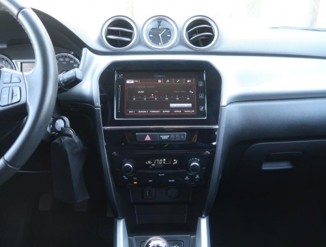 Suzuki Vitara  1.6 VVT GL +