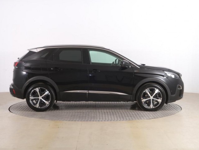 Peugeot 3008  1.5 BlueHDi GT Line