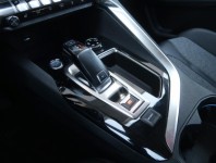 Peugeot 3008  1.5 BlueHDi GT Line