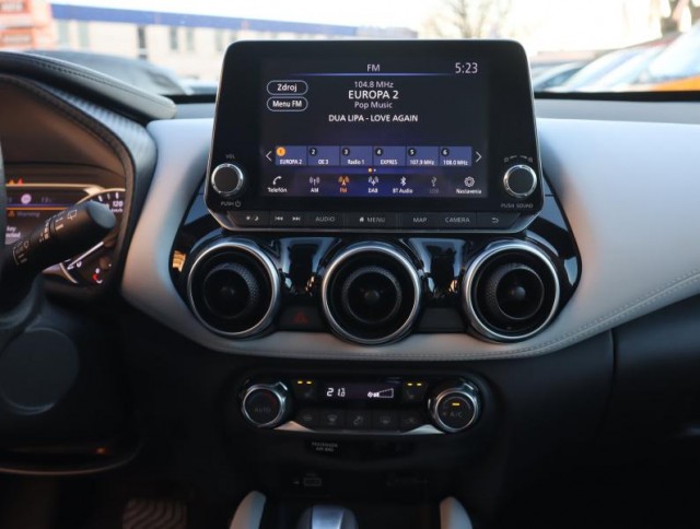 Nissan Juke  1.0 DIG-T 