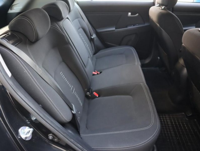 Kia Sportage  1.7 CRDi Active