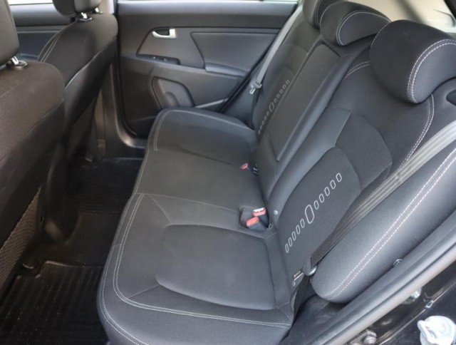 Kia Sportage  1.7 CRDi Active