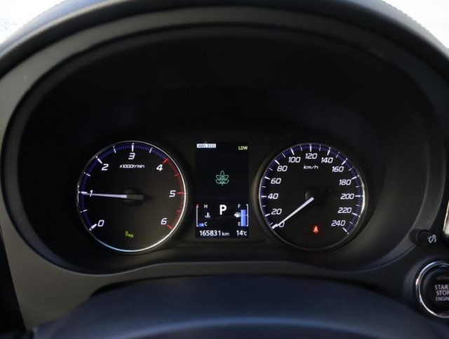 Mitsubishi Outlander  2.2 DI-D 