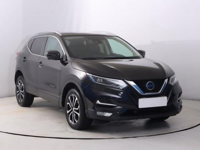 Nissan Qashqai  1.3 DIG-T Tekna