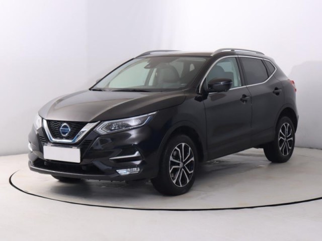 Nissan Qashqai  1.3 DIG-T Tekna