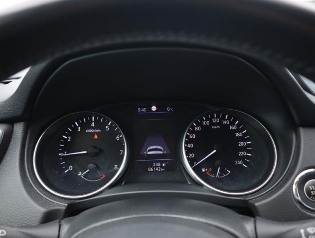 Nissan Qashqai  1.3 DIG-T Tekna