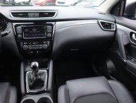 Nissan Qashqai  1.3 DIG-T Tekna