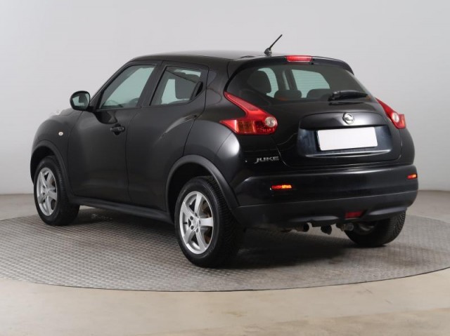 Nissan Juke  1.6 i 