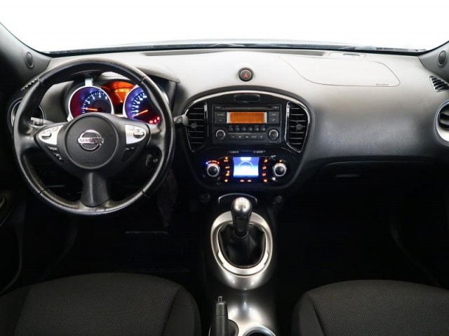 Nissan Juke  1.6 i 