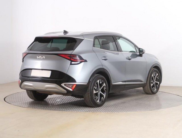 Kia Sportage  1.6 T-GDI MHEV Platinum