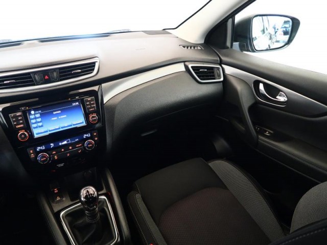 Nissan Qashqai  1.5 dCi 