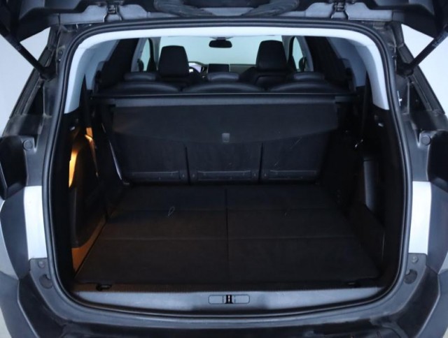 Peugeot 5008  1.5 BlueHDi 
