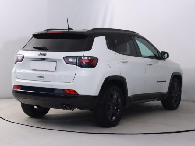 Jeep Compass  1.3 T-GDI 