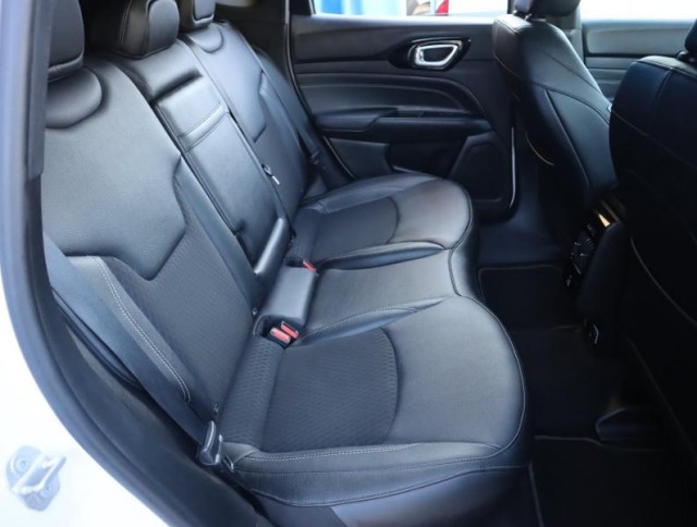 Jeep Compass  1.3 T-GDI 