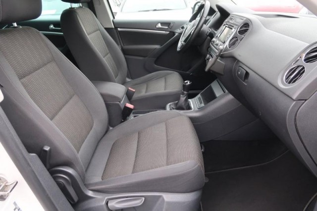 Volkswagen Tiguan  2.0 TDI 