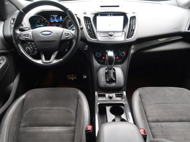 Ford Kuga  2.0 TDCi ST-Line