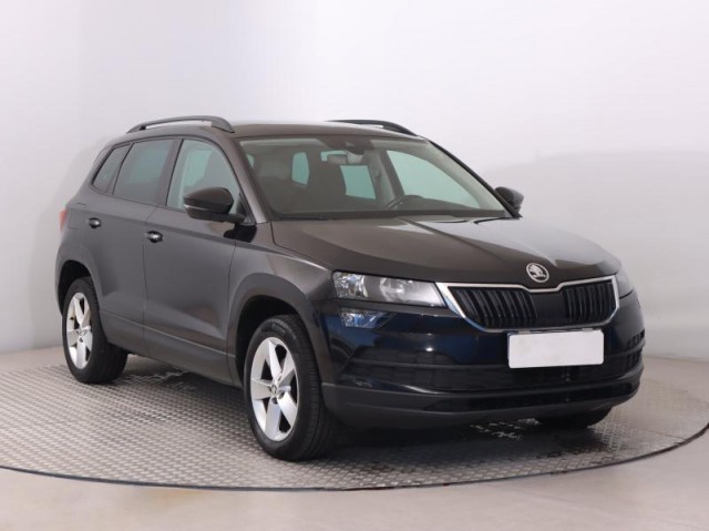 Škoda Karoq  1.0 TSI Active