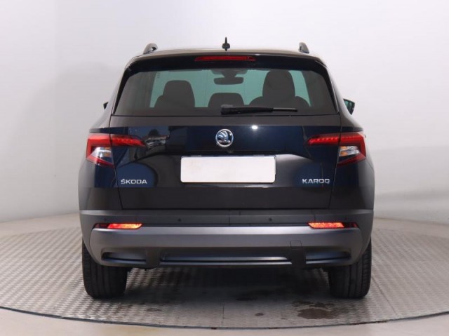 Škoda Karoq  1.0 TSI Active