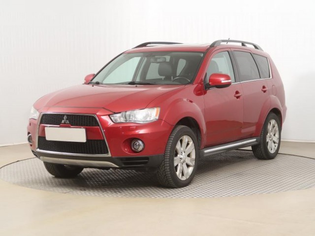 Mitsubishi Outlander  2.2 DI-D 