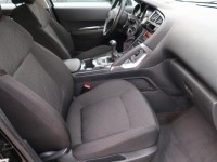Peugeot 3008  1.6 VTi 