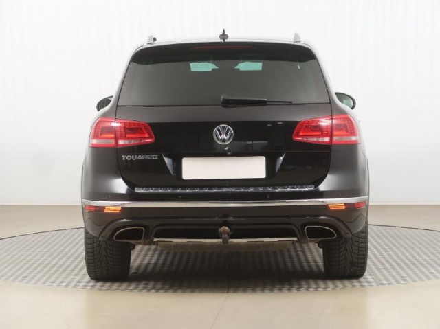 Volkswagen Touareg  3.0 TDI 