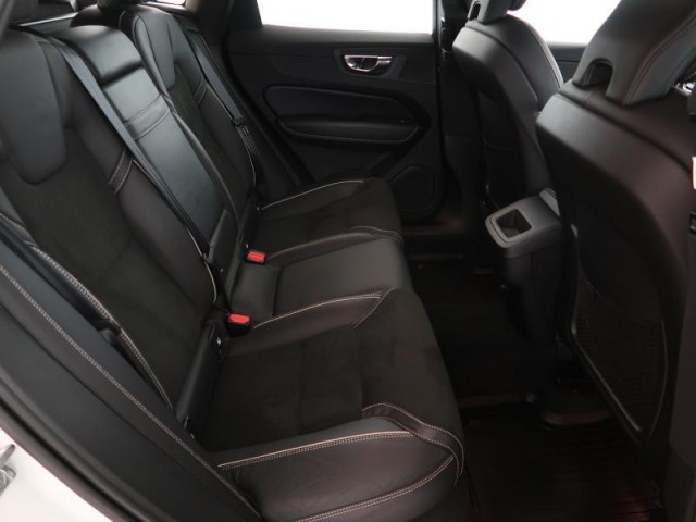 Volvo XC60  D4 AWD R-Design