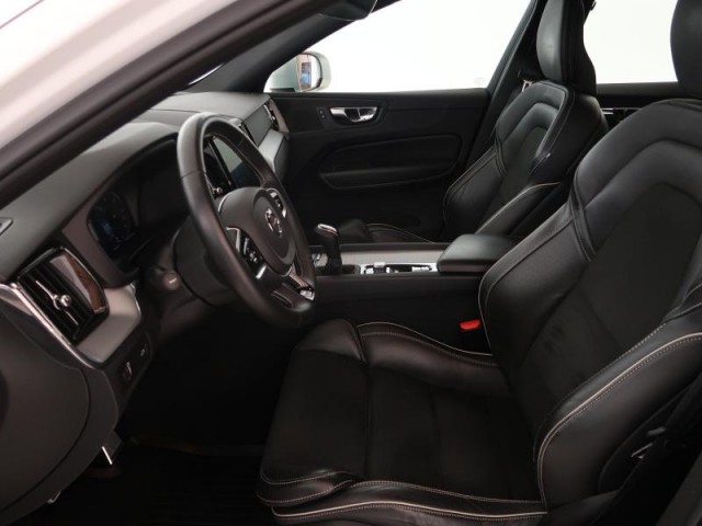 Volvo XC60  D4 AWD R-Design