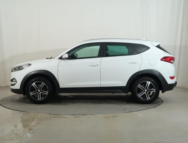 Hyundai Tucson  1.7 CRDi 