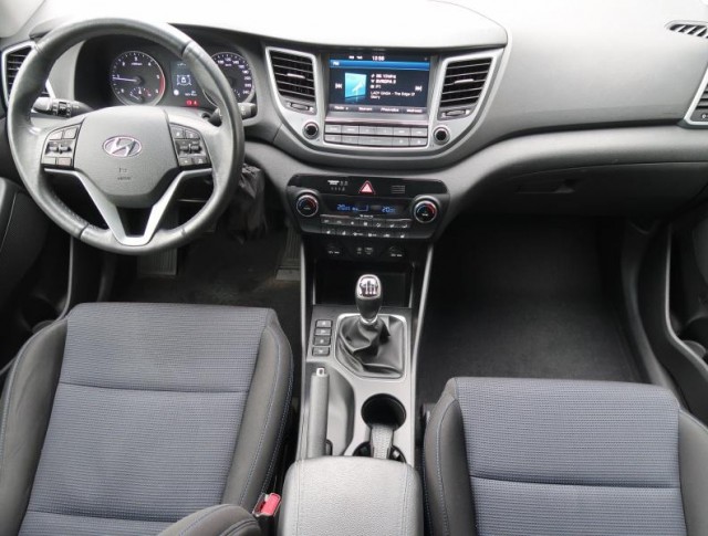 Hyundai Tucson  1.7 CRDi 
