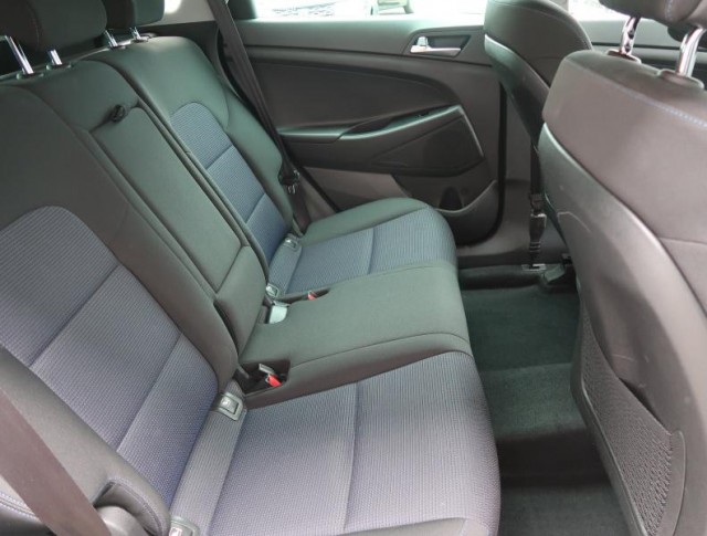 Hyundai Tucson  1.7 CRDi 