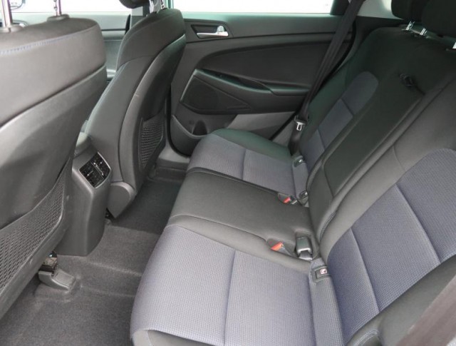 Hyundai Tucson  1.7 CRDi 