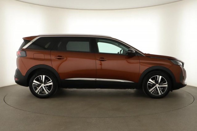 Peugeot 5008  PureTech 130 