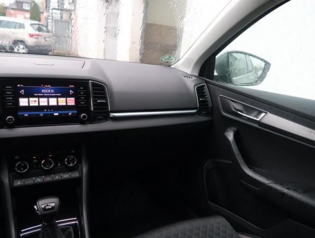 Škoda Karoq  1.5 TSI Style Plus