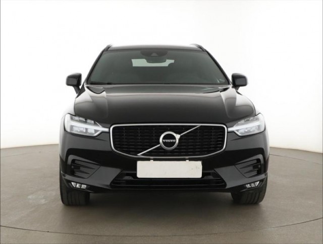 Volvo XC60  B4 AWD R-Design