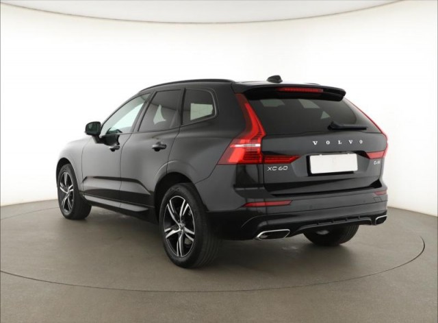 Volvo XC60  B4 AWD R-Design