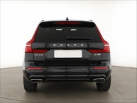 Volvo XC60  B4 AWD R-Design