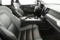Volvo XC60  B4 AWD R-Design
