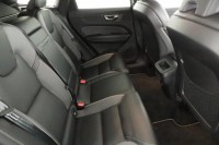 Volvo XC60  B4 AWD R-Design