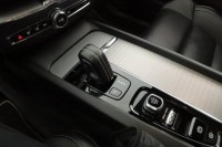 Volvo XC60  B4 AWD R-Design