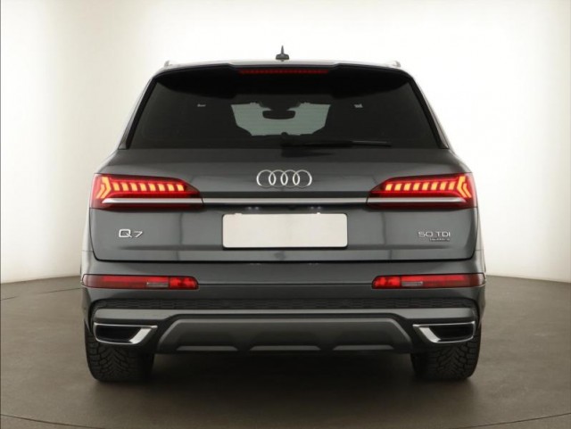 Audi Q7  50 TDI S-Line