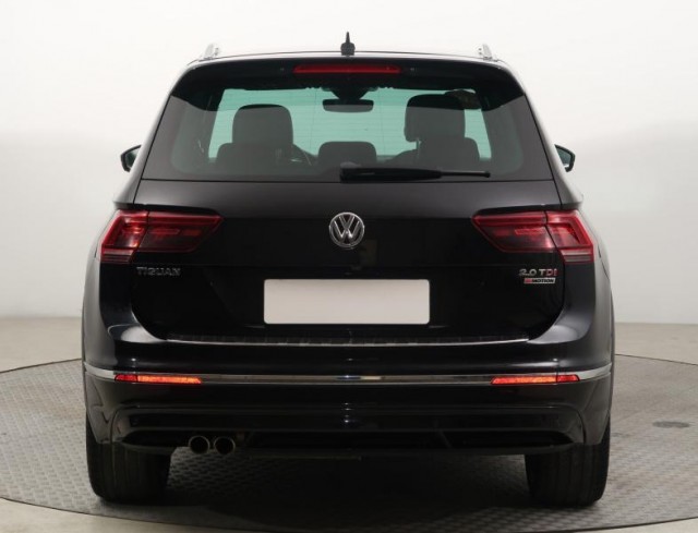 Volkswagen Tiguan  2.0 TDI R-Line
