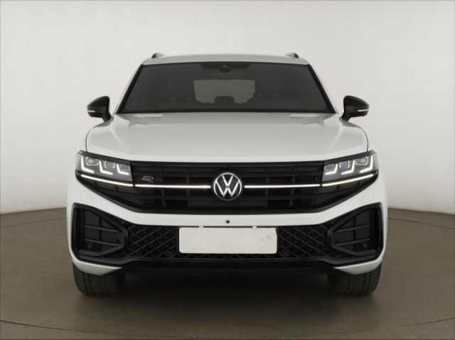 Volkswagen Touareg  3.0 TDI 