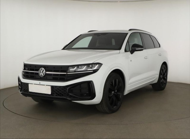 Volkswagen Touareg  3.0 TDI 