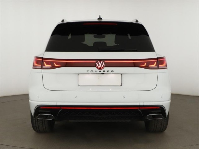 Volkswagen Touareg  3.0 TDI 