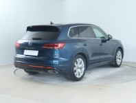 Volkswagen Touareg  3.0 TDI R-Line