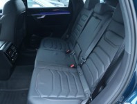Volkswagen Touareg  3.0 TDI R-Line