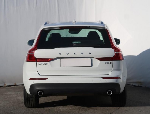 Volvo XC60  T5 AWD 