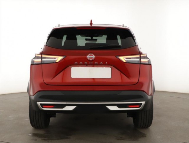 Nissan Qashqai  1.3 DIG-T MHEV N-Connecta